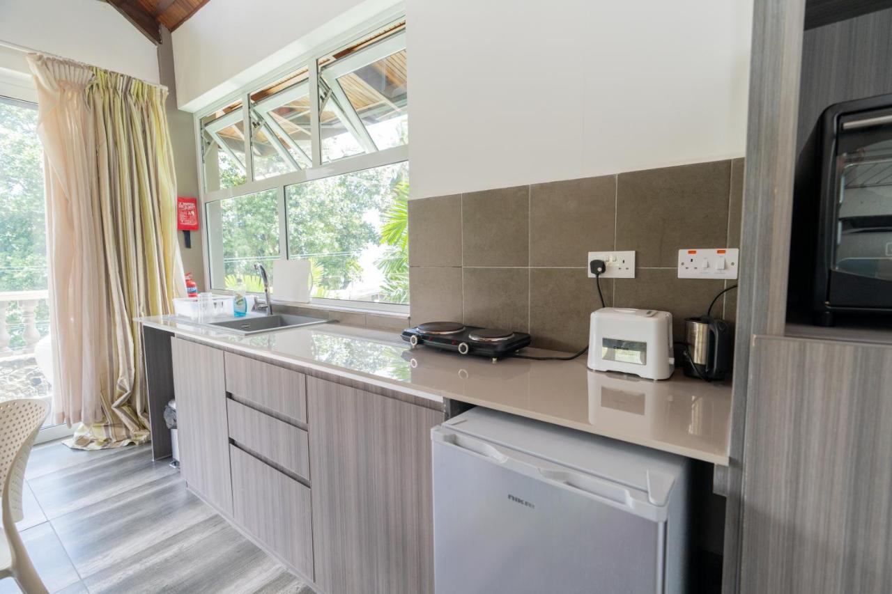 Romance Bungalows Vịnh Beau Vallon Ngoại thất bức ảnh