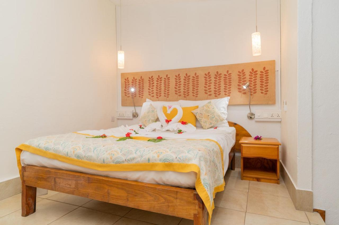 Romance Bungalows Vịnh Beau Vallon Ngoại thất bức ảnh