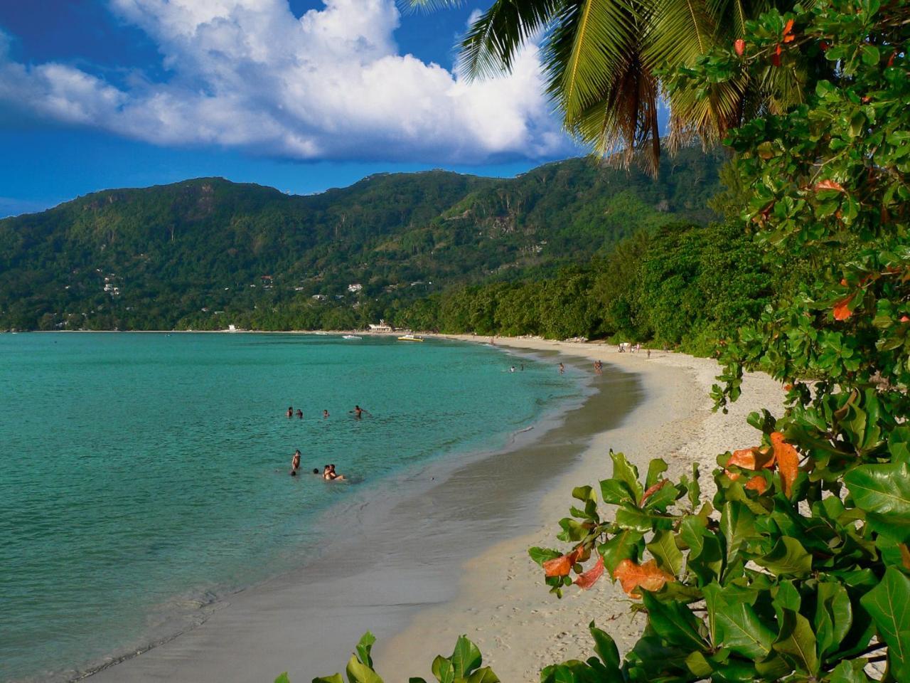 Romance Bungalows Vịnh Beau Vallon Ngoại thất bức ảnh