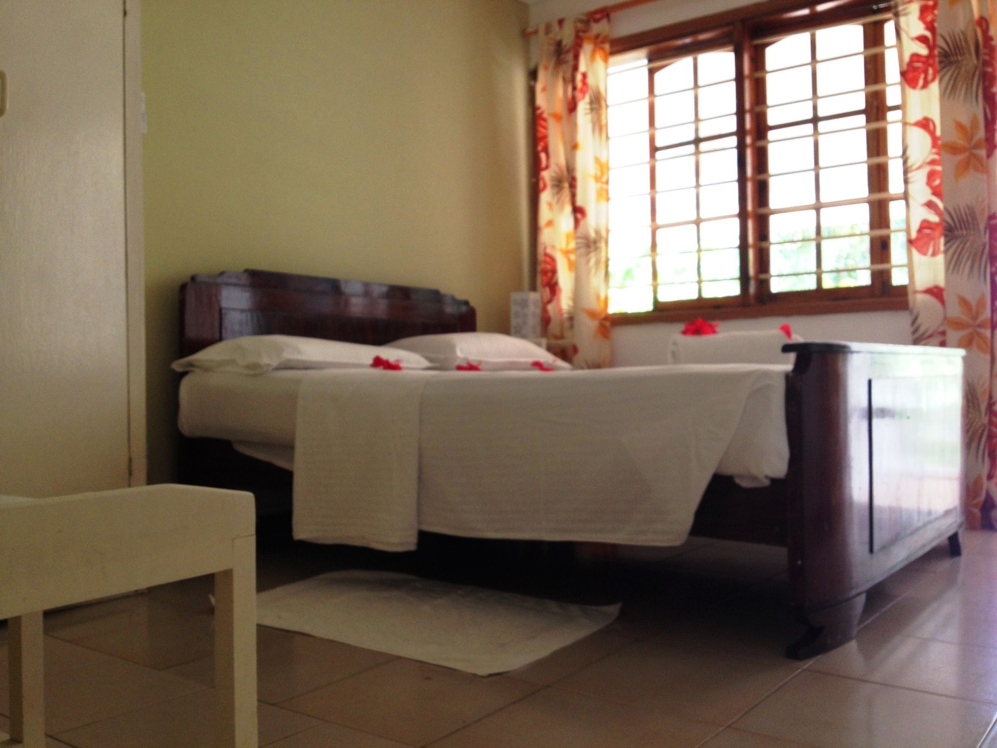 Romance Bungalows Vịnh Beau Vallon Ngoại thất bức ảnh