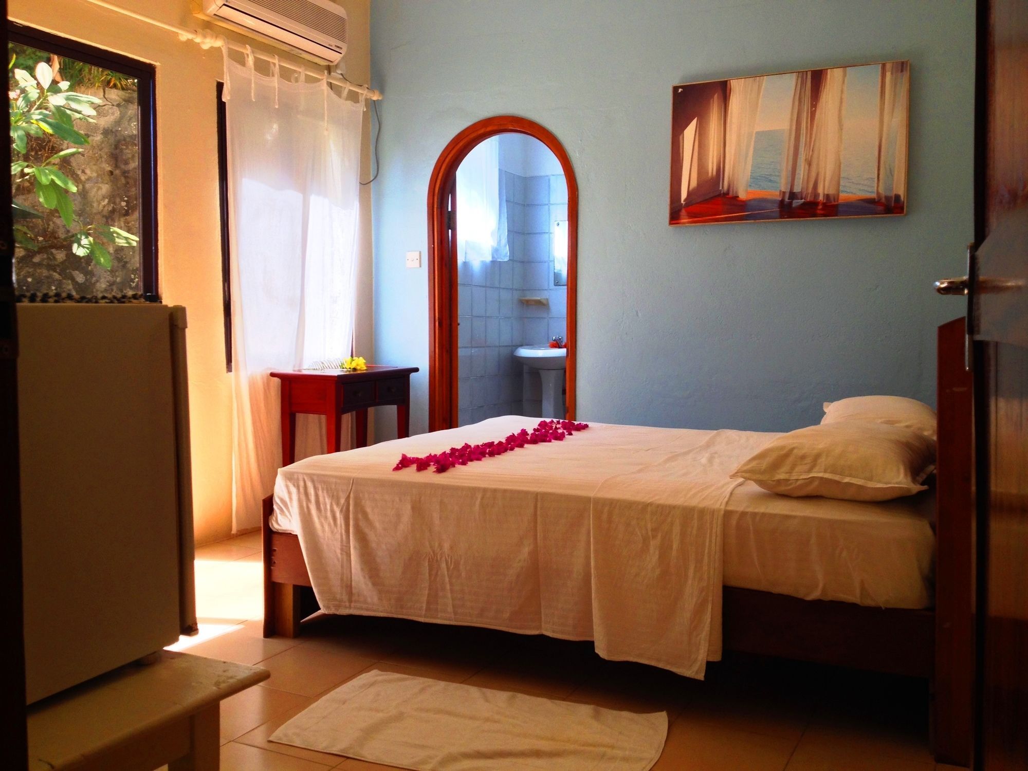 Romance Bungalows Vịnh Beau Vallon Ngoại thất bức ảnh